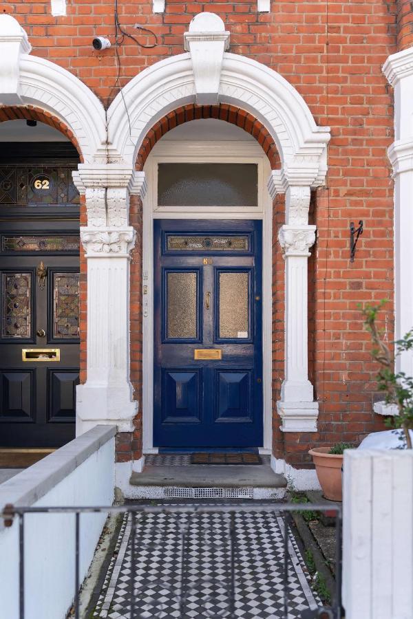 Two Bedroom Apartment In Tooting Лондон Екстериор снимка